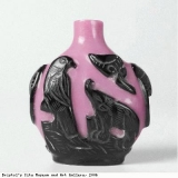 Yingxiong snuff bottle