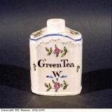 Tea caddy by Wedgwood, inscribed Green Tea